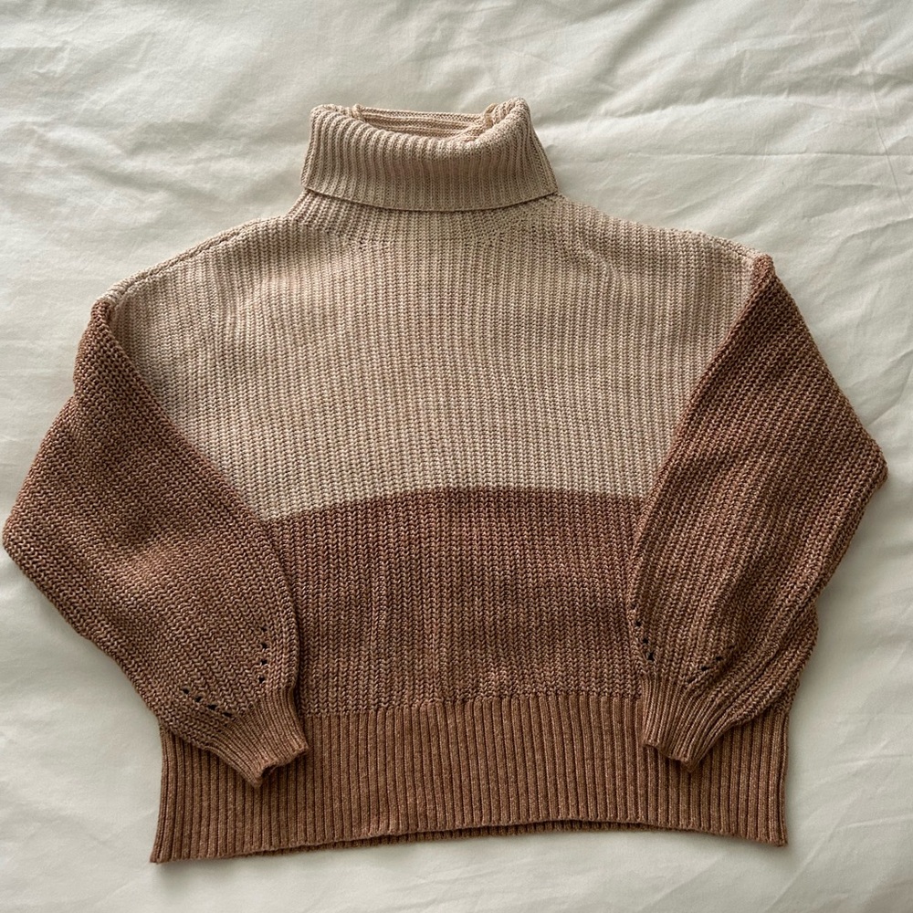 AE Sweater